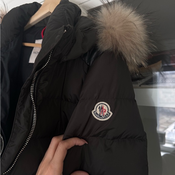 MONCLER Women's Black Puffer Jacket with Fur Trim - Picture 9 of 12